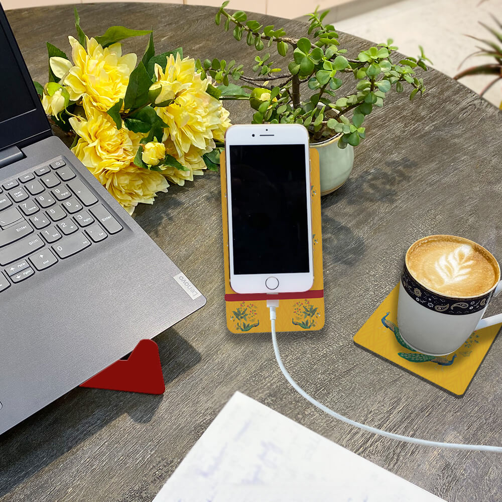 Dancing in the Garden Interlocking Cell Phone Stands for Desk