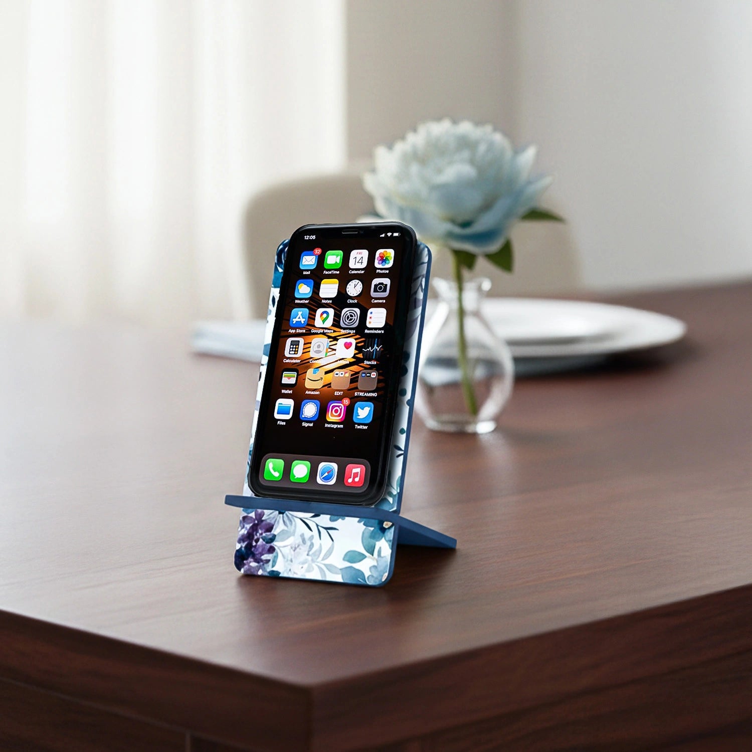 Indigo Roses Interlocking Cell Phone Stands for Desk