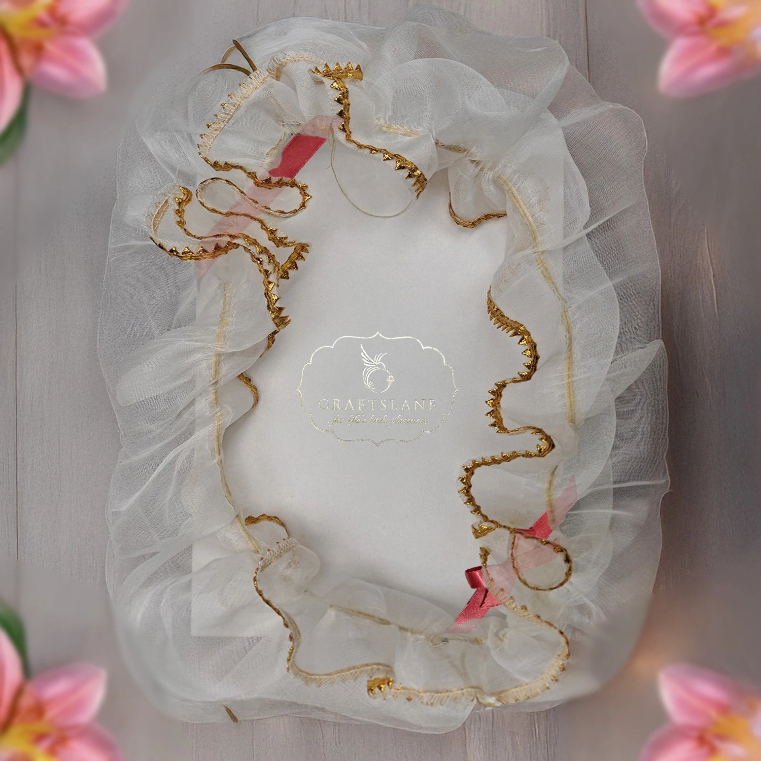 Luxury Curated Invites & Favours Gift Hampers for Corporate Gifting